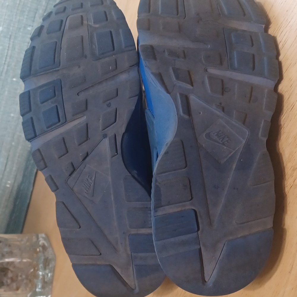 Juniors NIKE HUARACHE RUN SE Blue Trainers 909143 401 US 7Y - Picture 8 of 8